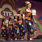 balinesedansgroepdwibhumi-taripujabhumi-tongtongfair2015