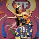 Tari Puja Bhumi - Balinese dansgroep DwiBhumi - Tong Tong Fair 2015
