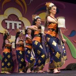 balinesedansgroepdwibhumi-tongtongfair2015-pujabhumi