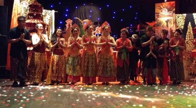 dwibhumi bali bedrijfsfeest balinese dans gamelan decoratie entertainment catering