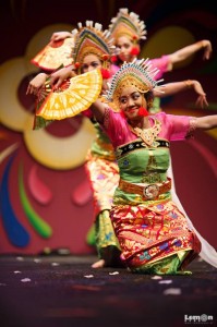 dwibhumi balinese dance tong tong fair holland